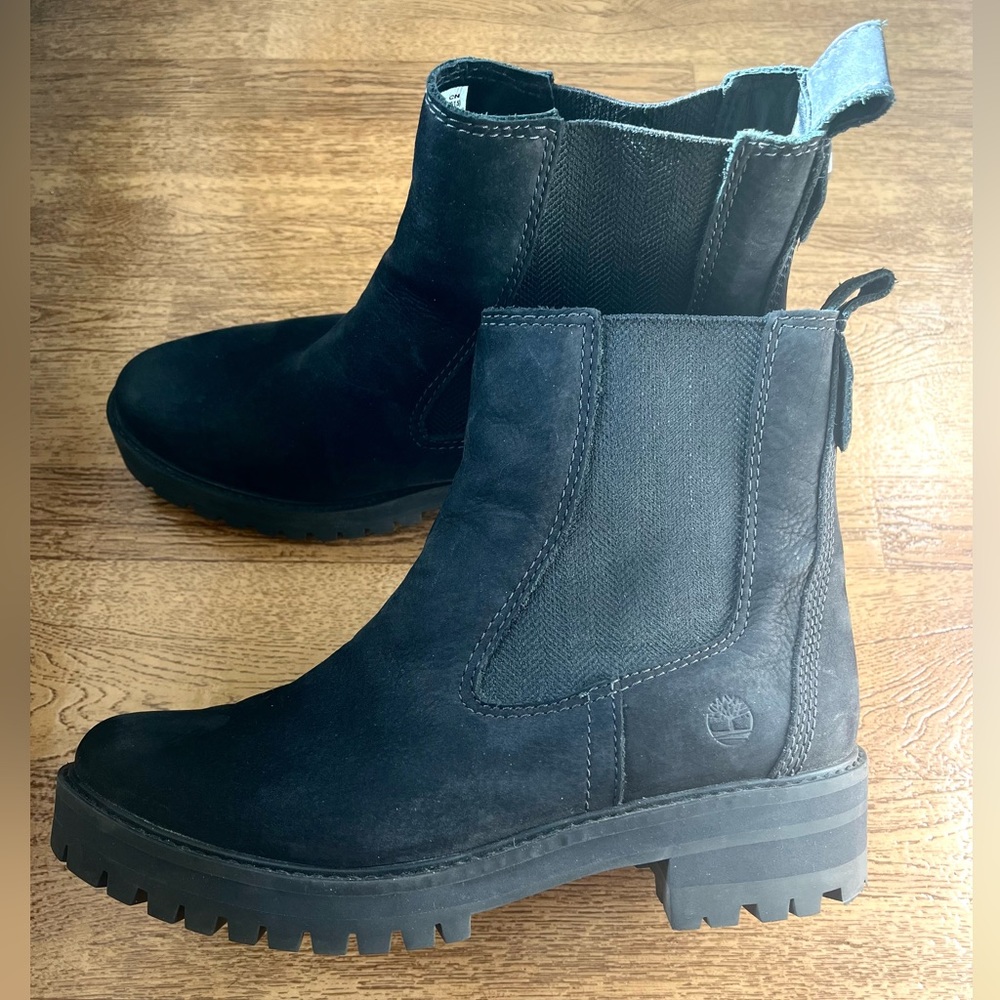 Timberland Courmayeur Chelsea Ankle Boot leather waterproof Womens 9.5 worn once